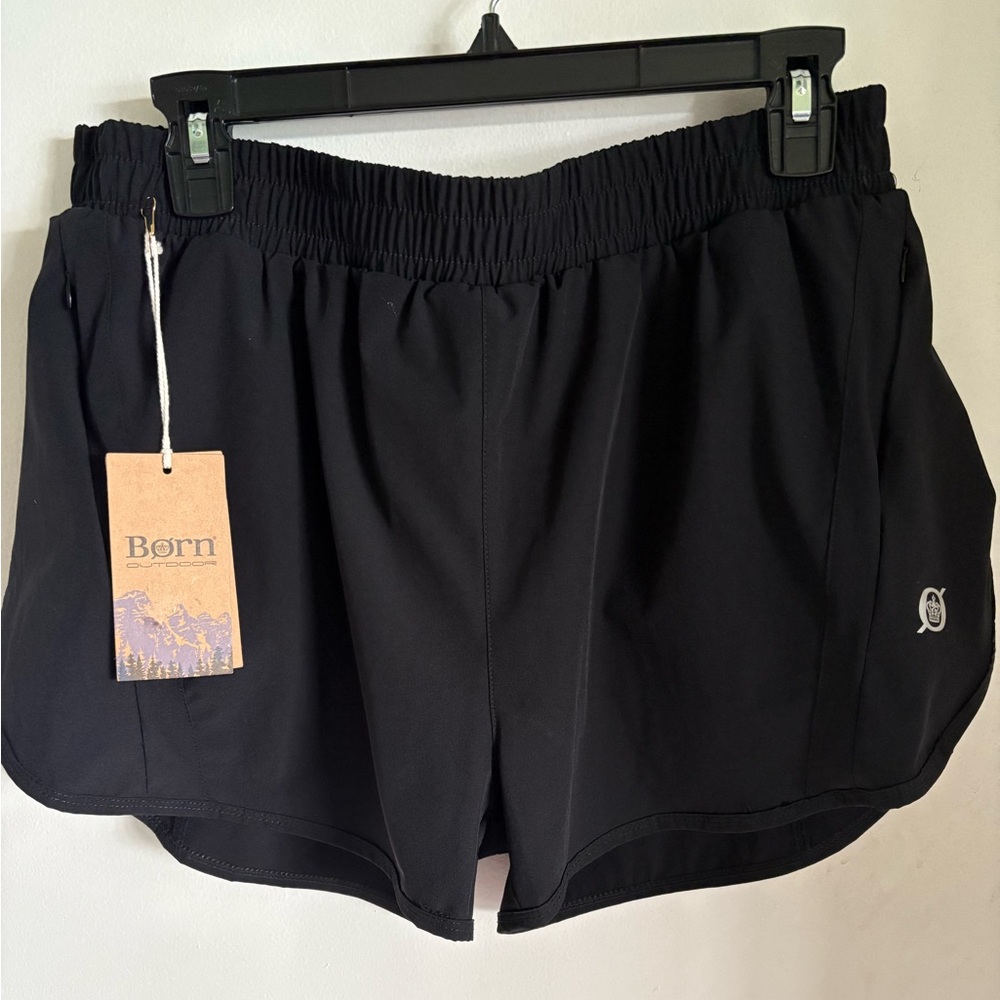 Born Outdoor NWT Women's Black Athletic Shorts, 2 side zip pockets, fully lined.